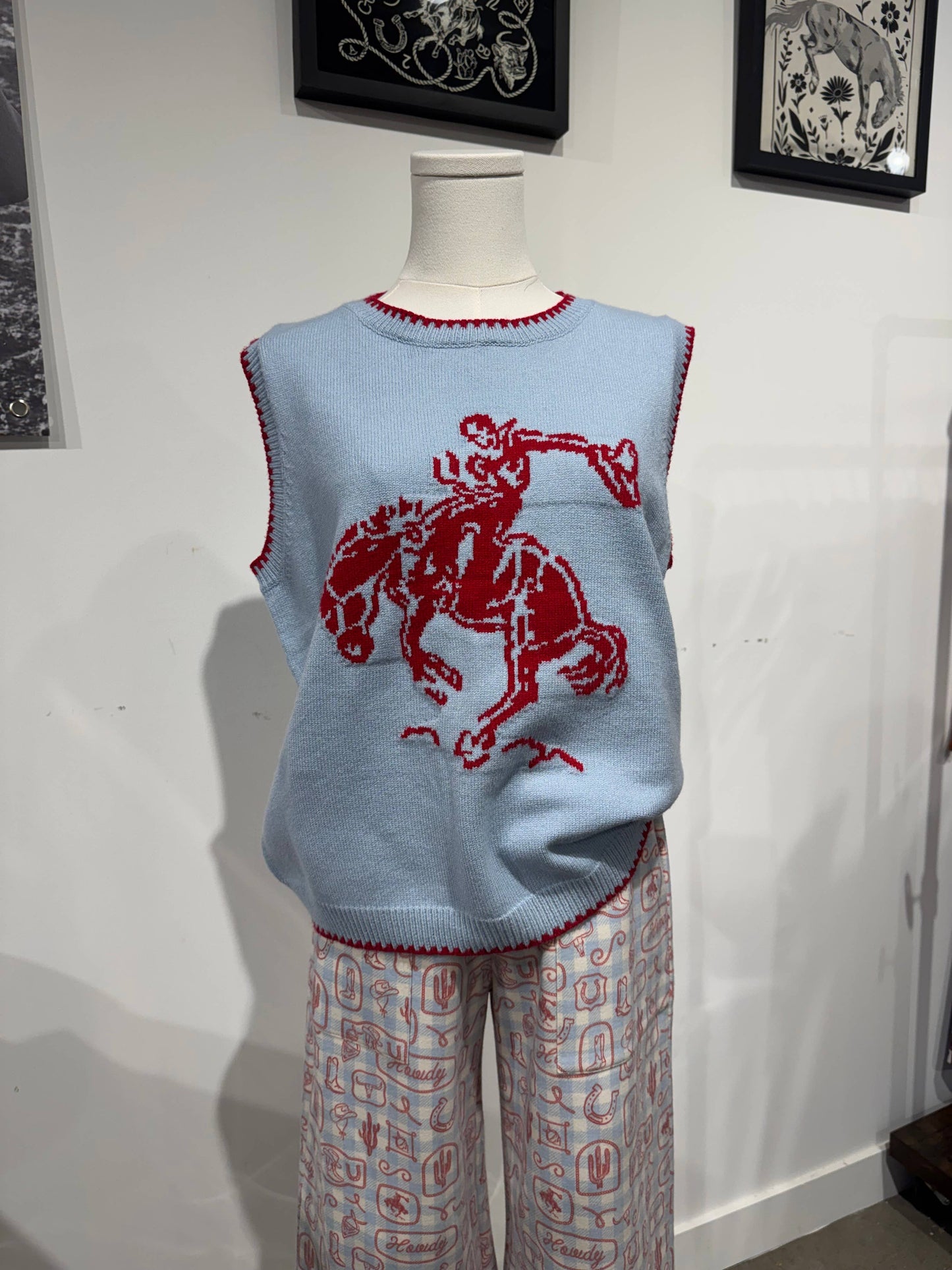Hats off to the Cowboy Bronc Rider sweater vest red/blue: 2XL