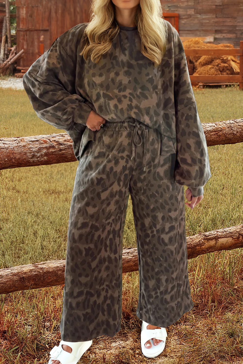 Leopard Raw Seam Patched Pullover Drawstring Loose Pant Set: Brown Short Set