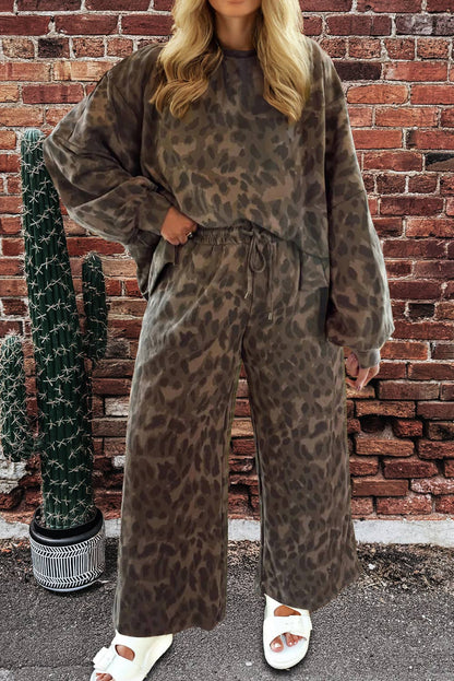 Leopard Raw Seam Patched Pullover Drawstring Loose Pant Set: Brown Short Set