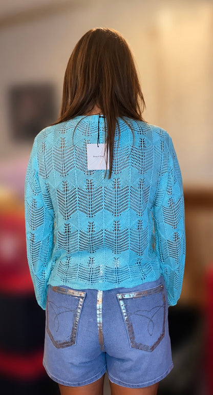PEARL STONE BEACH LETTERING CROCHET SWEATER TOP: AQUA BLUE