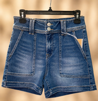 Risen denim shorts