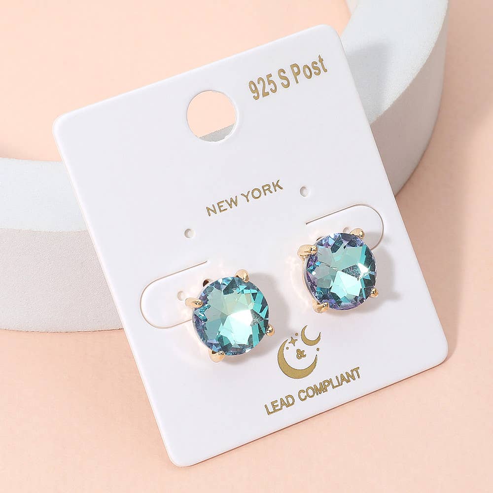 Round Stone Cushion Stud Earrings
: AQ AB