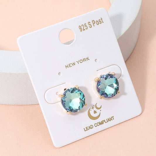 Round Stone Cushion Stud Earrings
: AQ AB