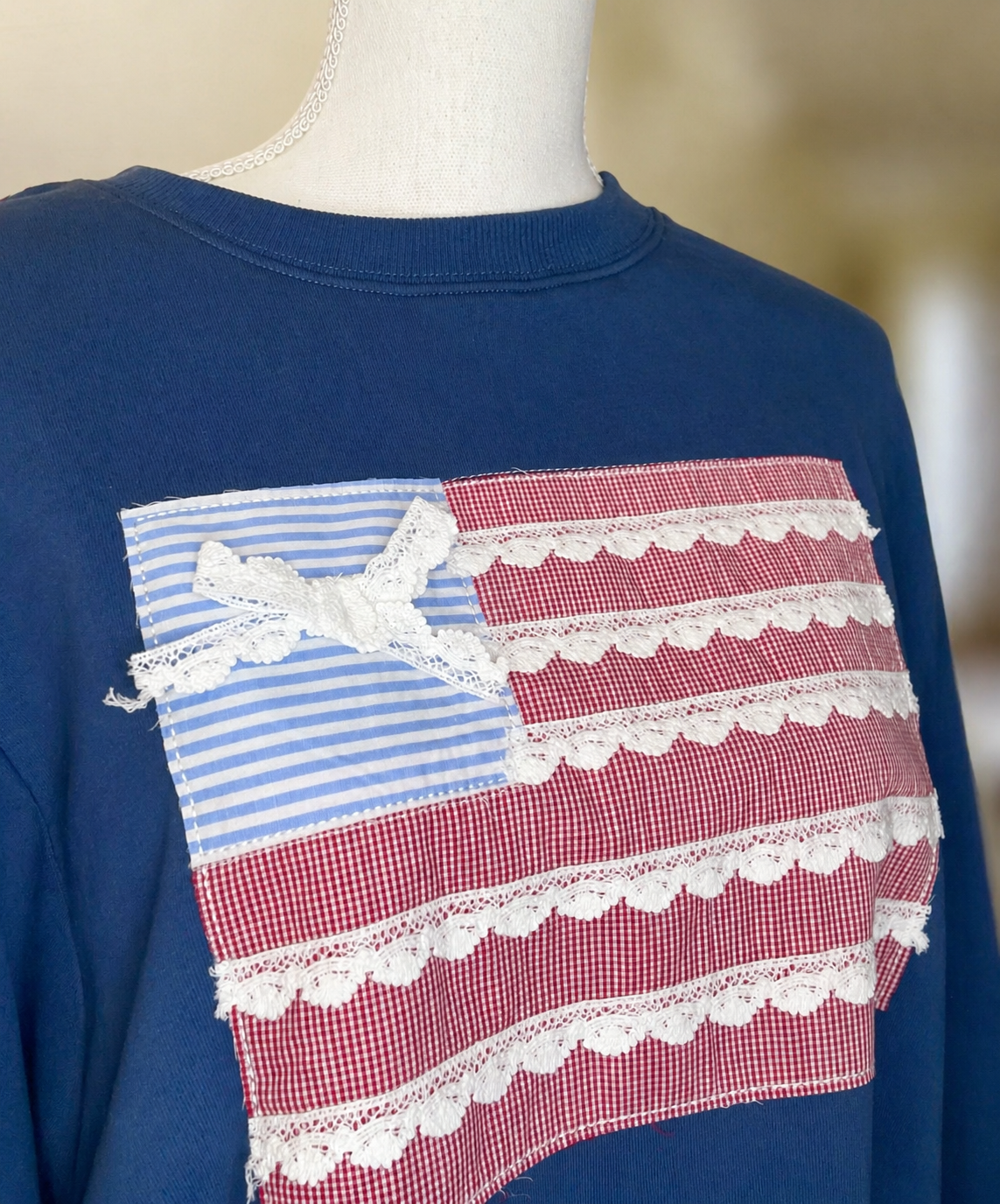 Patriotic Ribbon Patch Sweatshirt – Cute Lace Flag Top: NAVY / S