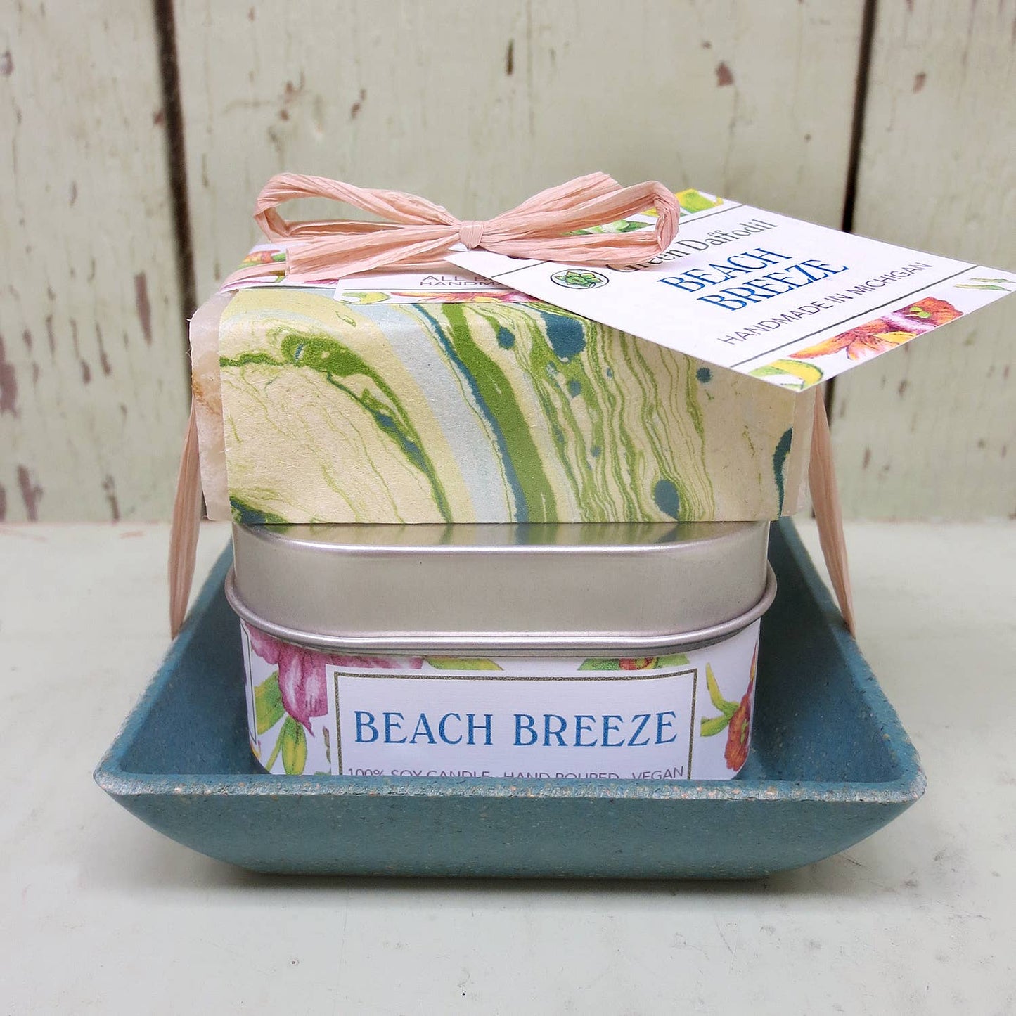 Beach Breeze Candle & Soap Dish Gift Kit - Clean and Fresh