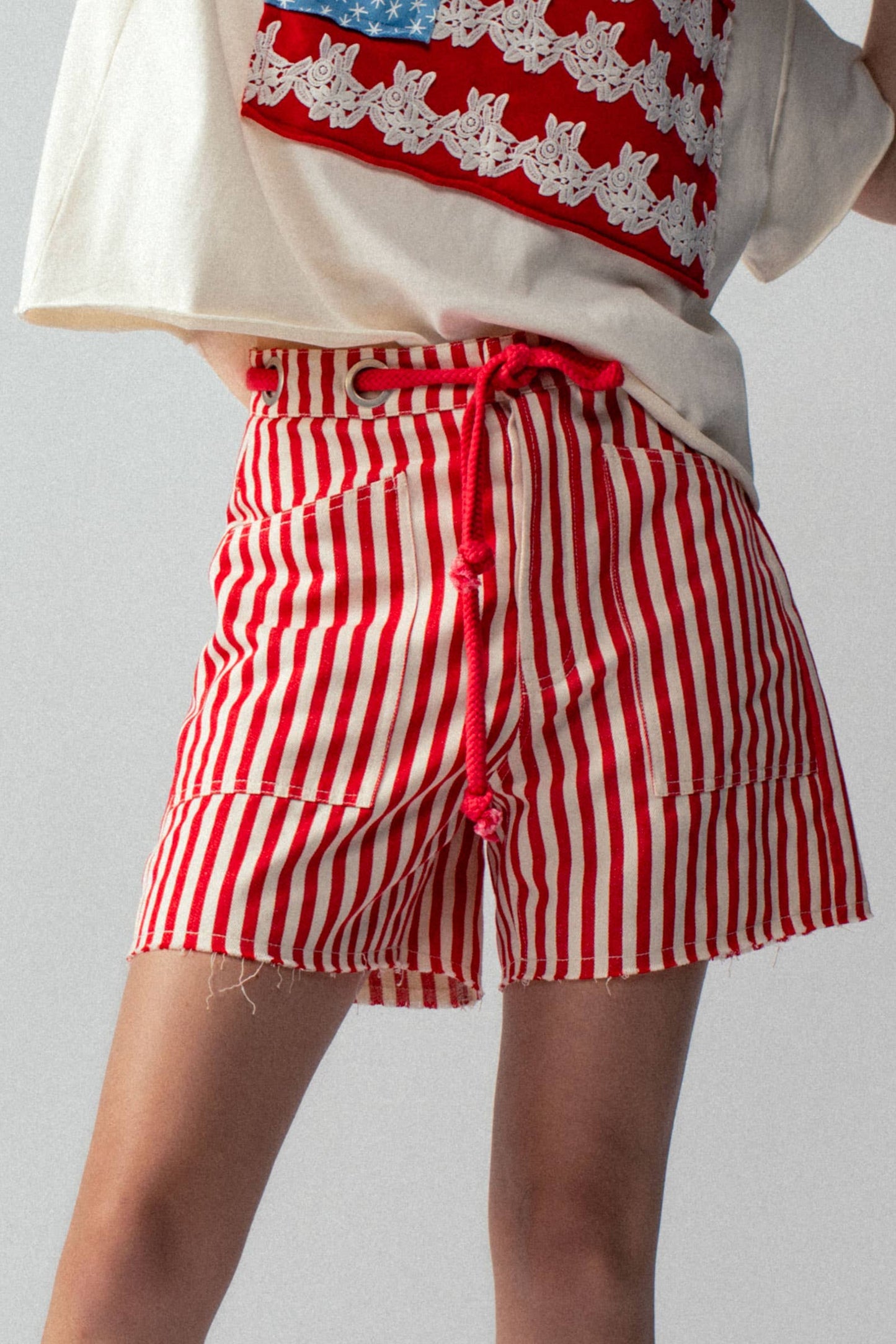 Striped High-Rise Denim Shorts: RED / S-2/M-2/L-2