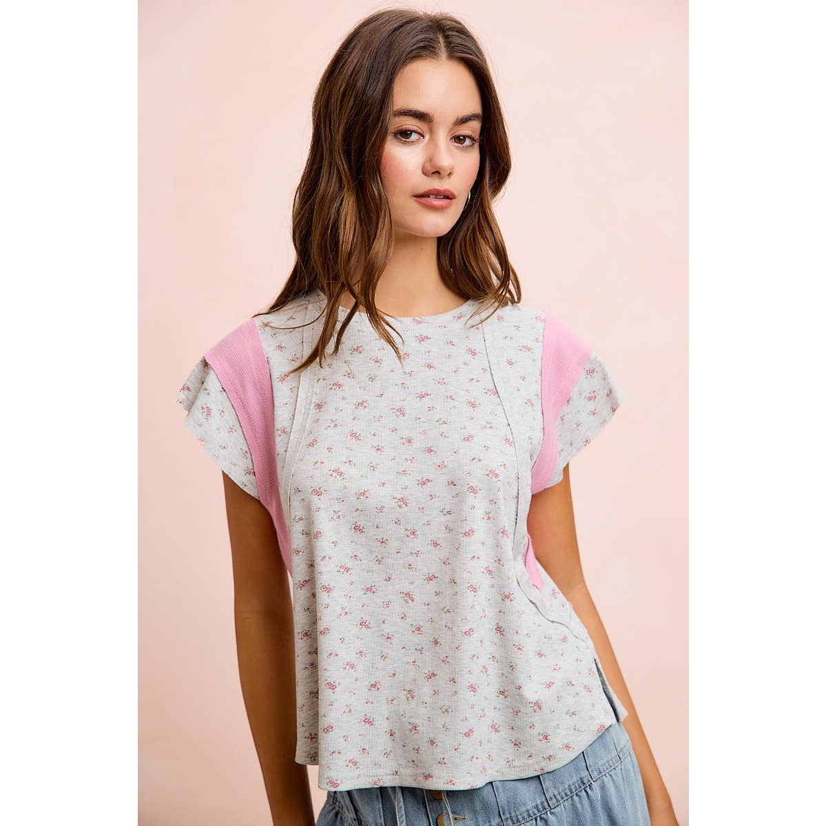 FLORAL RIB CUT EDGE DETAIL SHORT SLEEVES TOP: H Blush